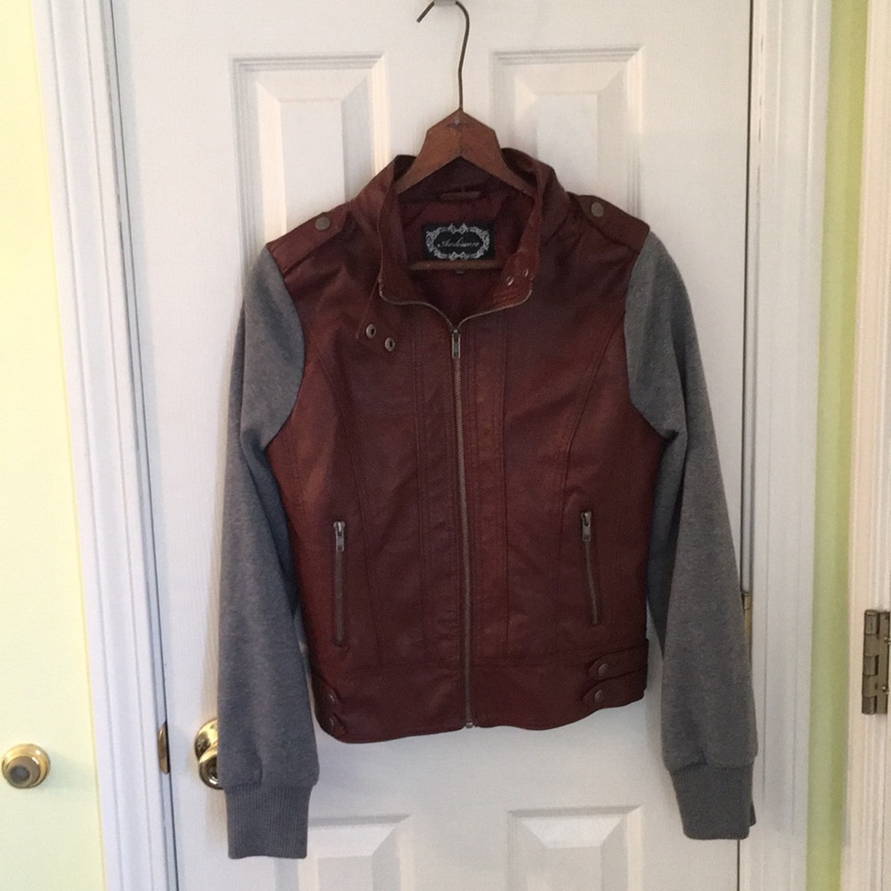 Like New Ambiance Size Small Spring/Fall Jacket - Picture 4 of 4
